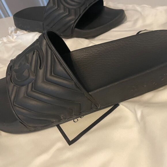 Gucci Matelassé Slide Sandal (Men) Size 9US - Picture 3 of 4